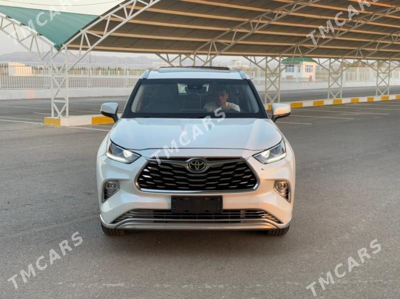 Toyota Highlander 2022 - 511 000 TMT - Ашхабад - img 4