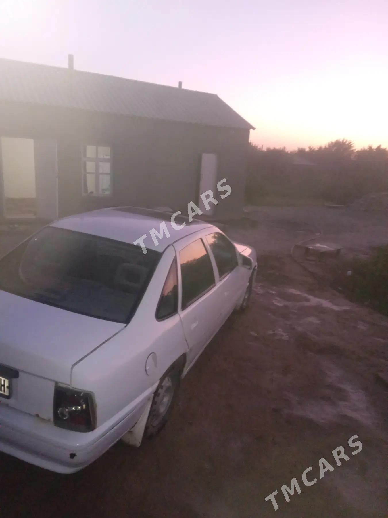 Opel Vectra 1990 - 22 000 TMT - Babadaýhan - img 2