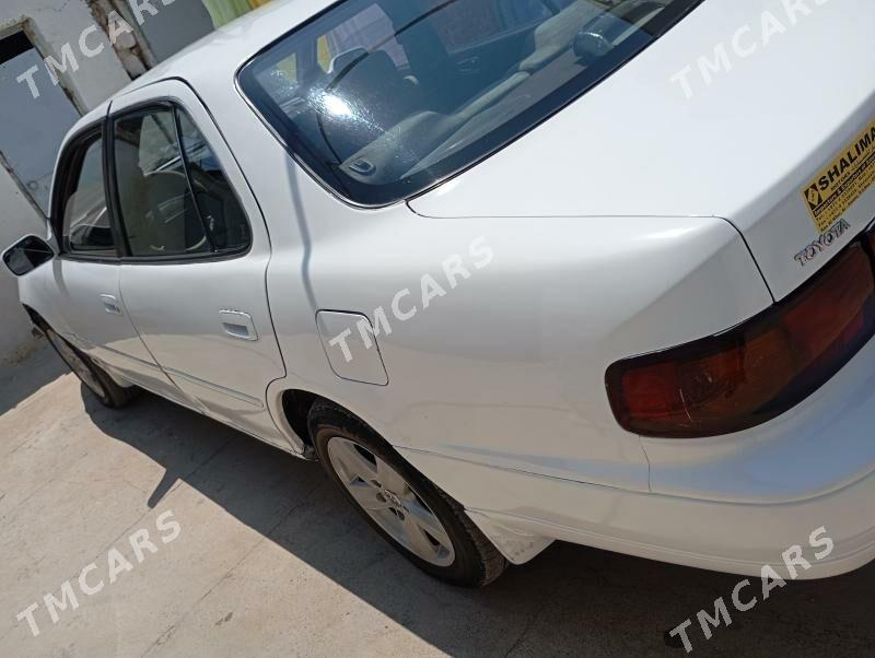 Toyota Camry 1995 - 70 000 TMT - Гызыларбат - img 9