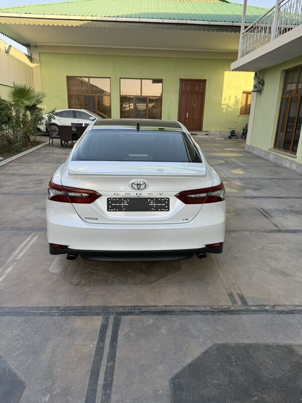 Toyota Camry 2023 - 695 800 TMT - Ашхабад - img 2