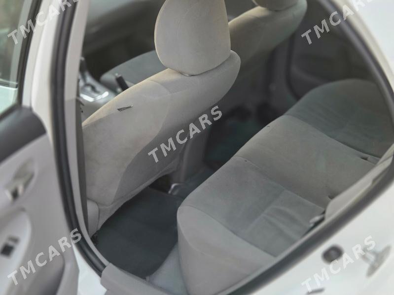 Toyota Corolla 2011 - 156 000 TMT - Türkmenbaşy - img 3