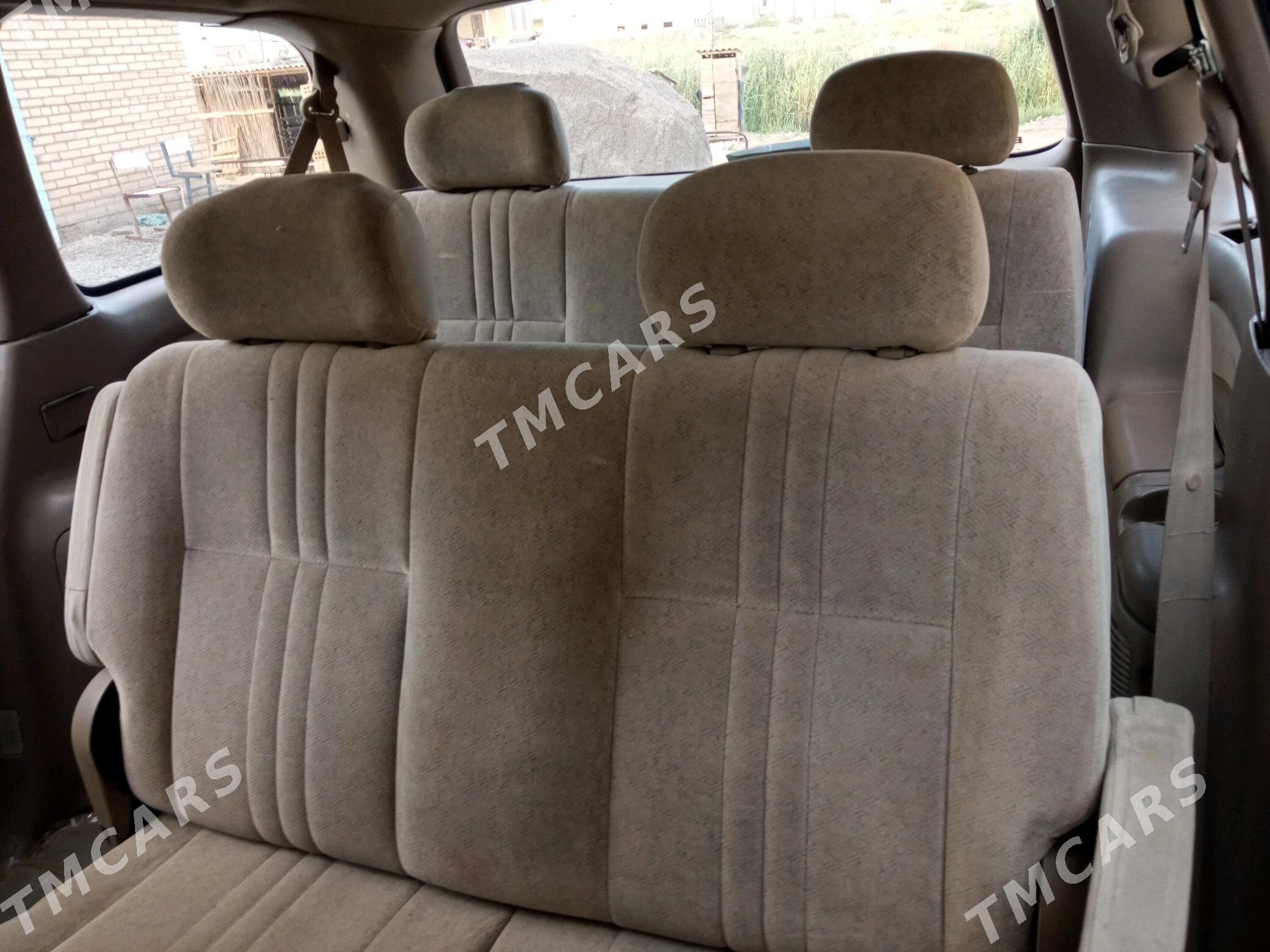 Toyota Sienna 1999 - 140 000 TMT - Sakarçäge - img 2