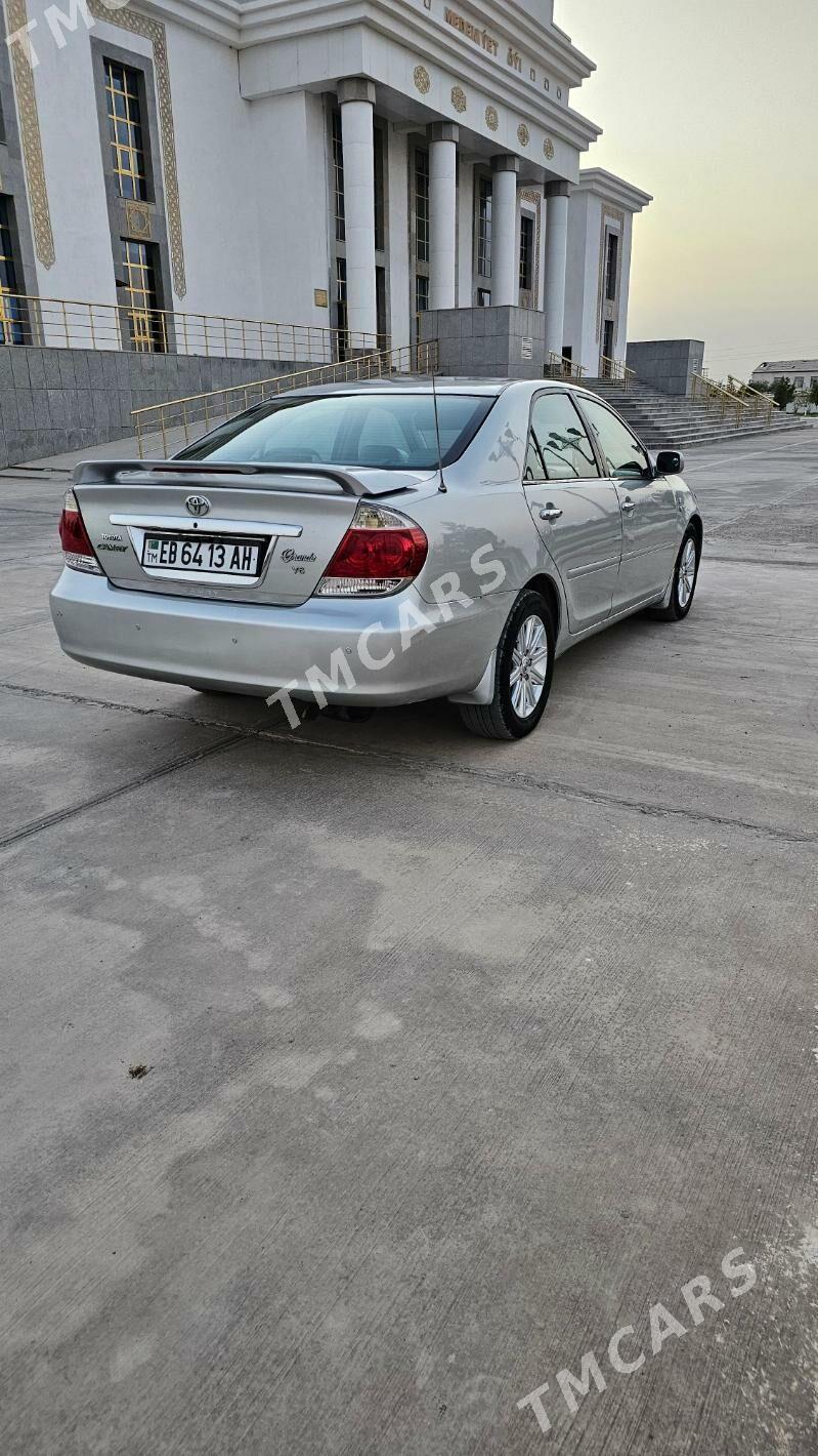 Toyota Camry 2002 - 170 000 TMT - Теджен - img 2
