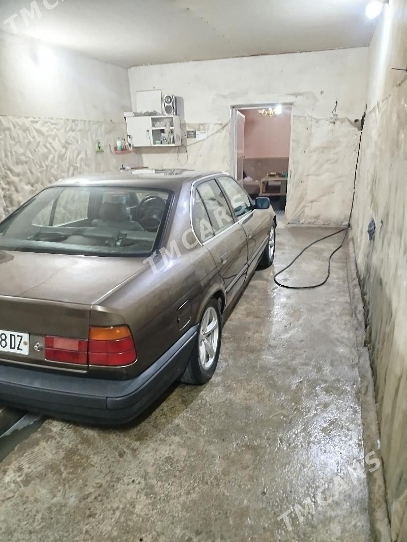 BMW 525 1993 - 42 000 TMT - Дашогуз - img 4