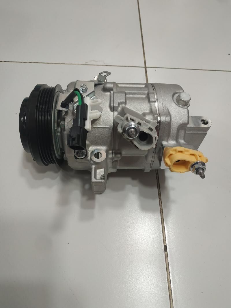Kompresor Ford 4aý garantiýa 4 500 TMT - Bedew - img 2