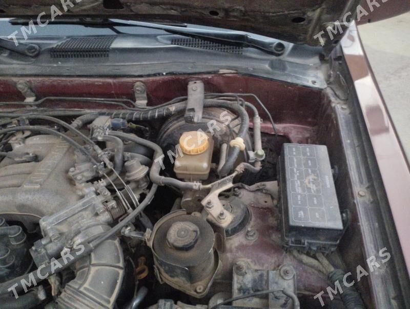 Nissan Pathfinder 2000 - 95 000 TMT - Çärjew - img 7