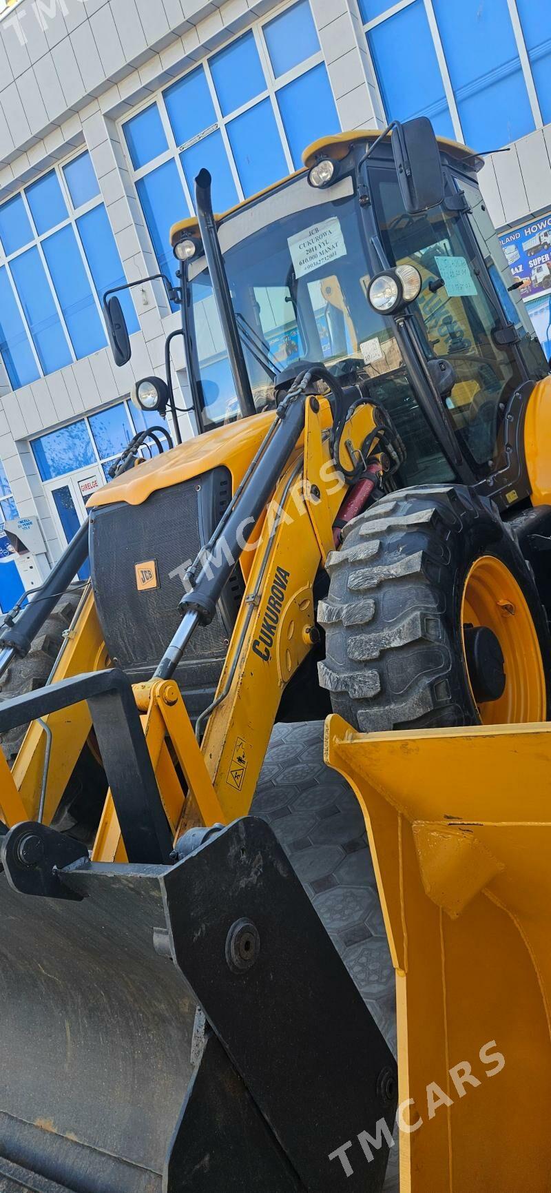 JCB 4CX ECO 2011 - 530 000 TMT - Губадаг - img 6