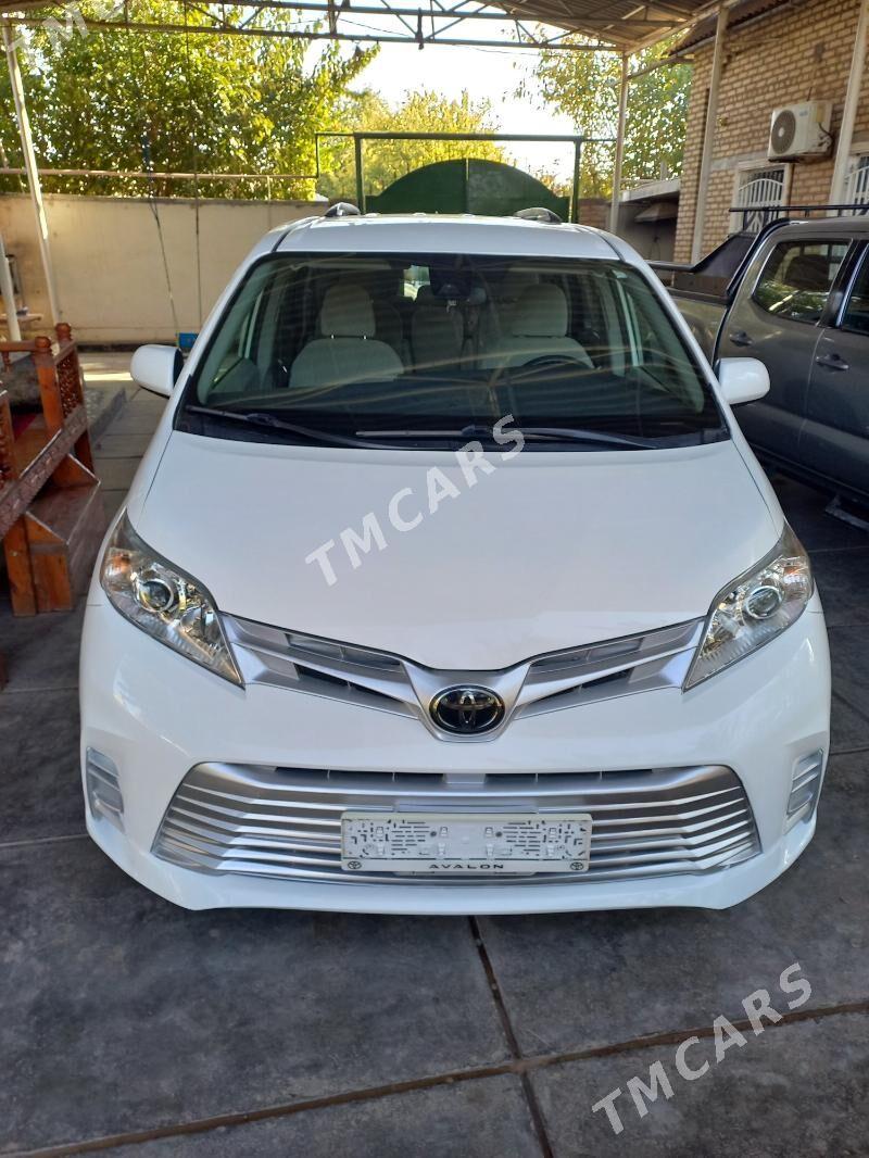 Toyota Sienna 2020 - 395 000 TMT - Бабадайхан - img 2