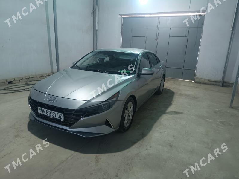 Hyundai Elantra 2022 - 215 000 TMT - Дашогуз - img 2
