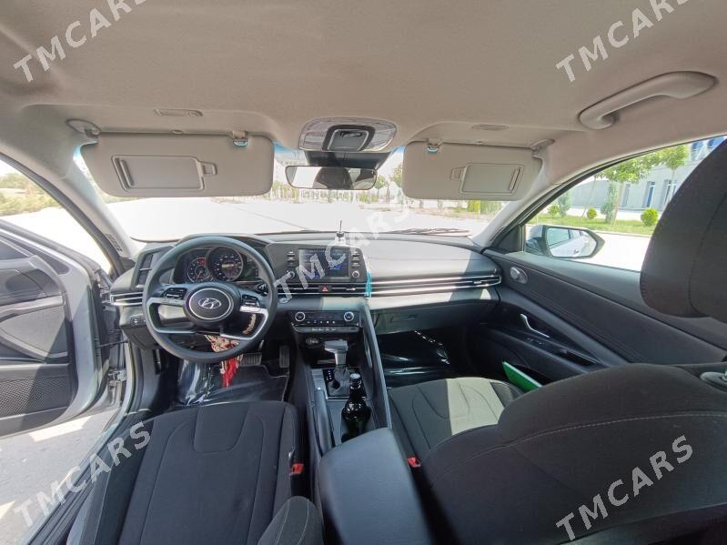 Hyundai Elantra 2022 - 215 000 TMT - Дашогуз - img 5