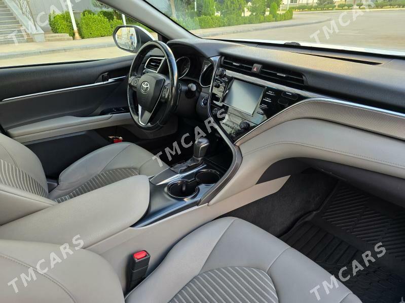 Toyota Camry 2018 - 279 000 TMT - Ашхабад - img 8