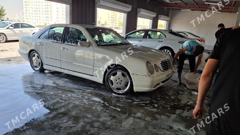 Mercedes-Benz E55 AMG 2001 - 120 000 TMT - Türkmenbaşy - img 2