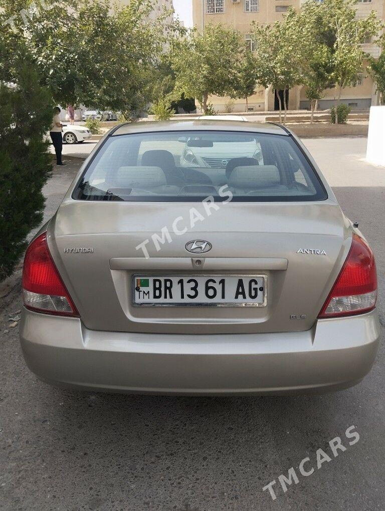 Hyundai Elantra 2001 - 70 000 TMT - Parahat 3 - img 5