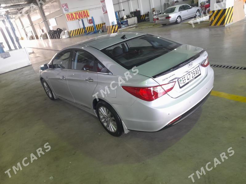 Hyundai Sonata 2010 - 145 000 TMT - Aşgabat - img 4