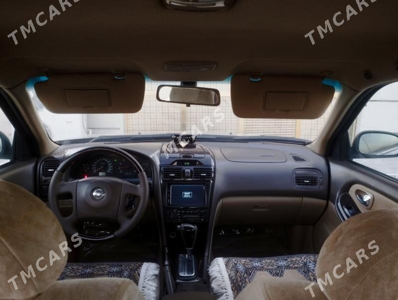 Nissan Maxima 2002 - 110 000 TMT - Губадаг - img 2