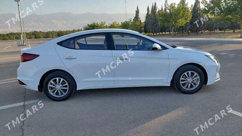 Hyundai Elantra 2019 - 225 000 TMT - Ашхабад - img 5