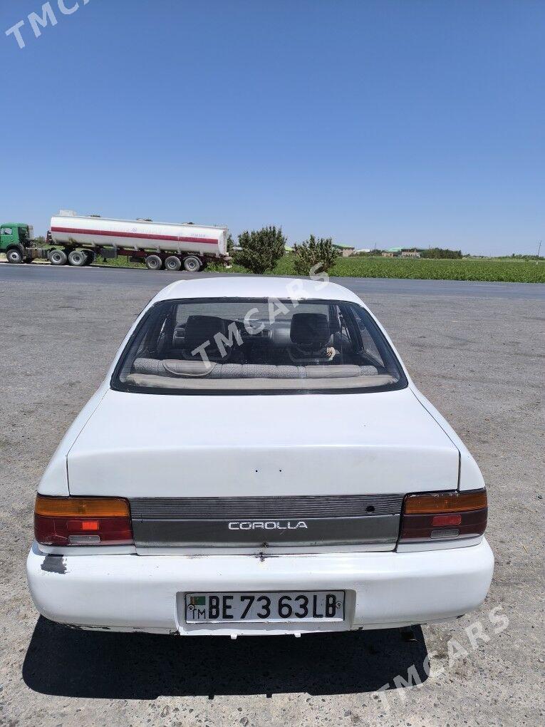 Toyota Corolla 1992 - 50 000 TMT - Türkmenabat - img 3