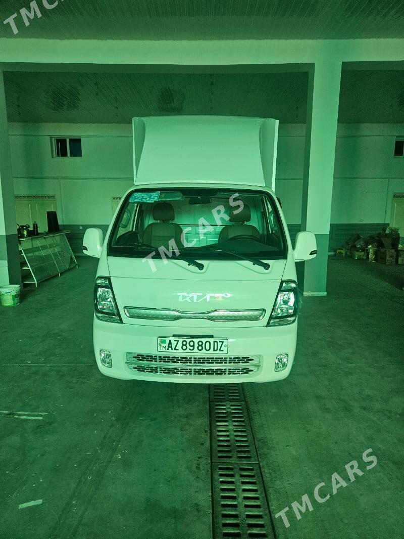 Kia Bongo 2022 - 310 000 TMT - Дашогуз - img 2