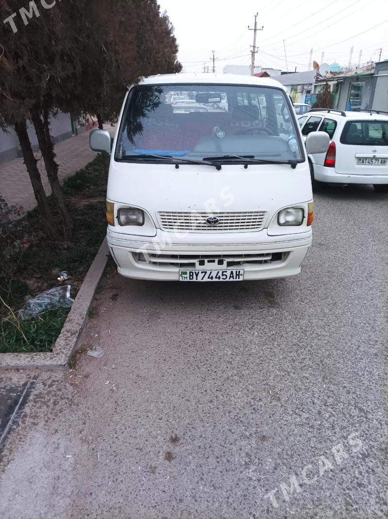 Toyota Hiace 2003 - 120 000 TMT - Гёкдепе - img 5