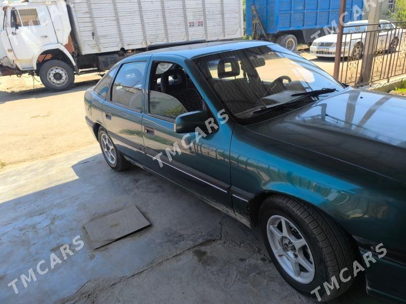Opel Vectra 1995 - 40 000 TMT - Дашогуз - img 3