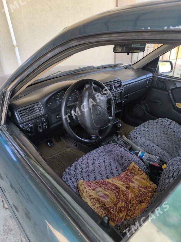 Opel Vectra 1995 - 40 000 TMT - Дашогуз - img 4