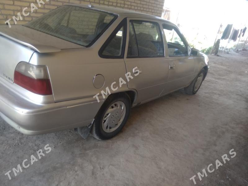Daewoo Nexia 2001 - 25 000 TMT - Саят - img 3
