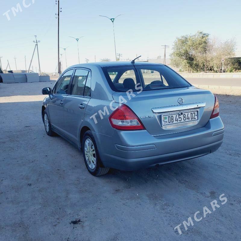 Nissan Versa 2011 - 100 000 TMT - Губадаг - img 2