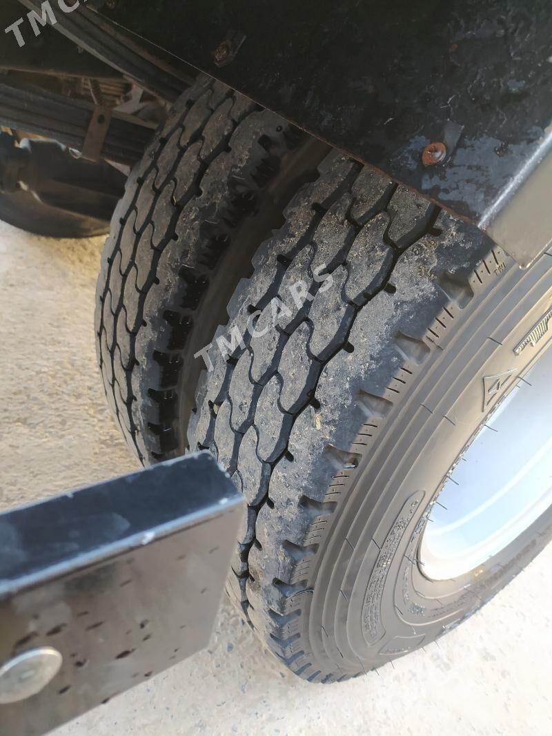 Mitsubishi Canter 1998 - 230 000 TMT - Мары - img 4