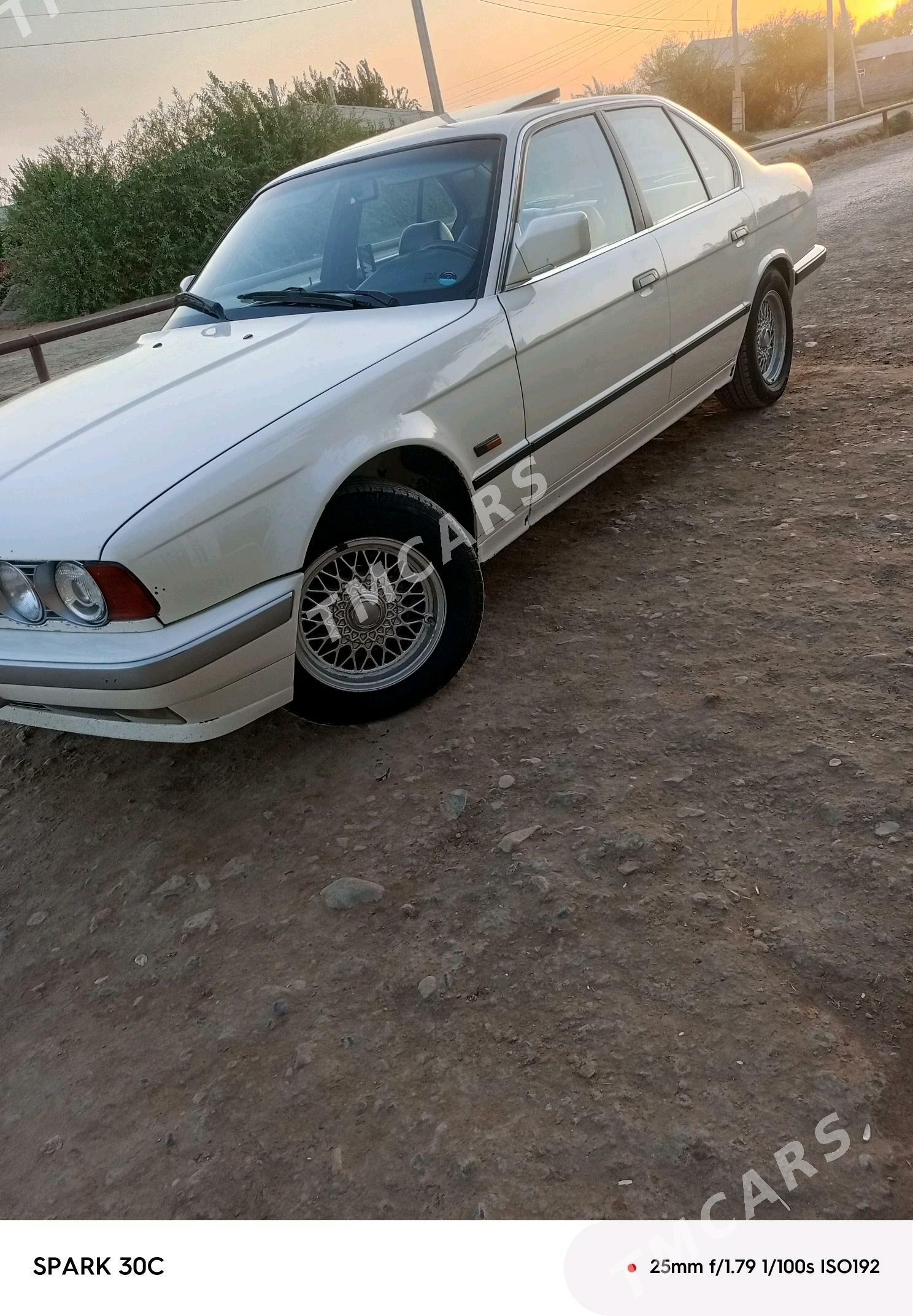 BMW 525 1990 - 60 000 TMT - Бабадайхан - img 2
