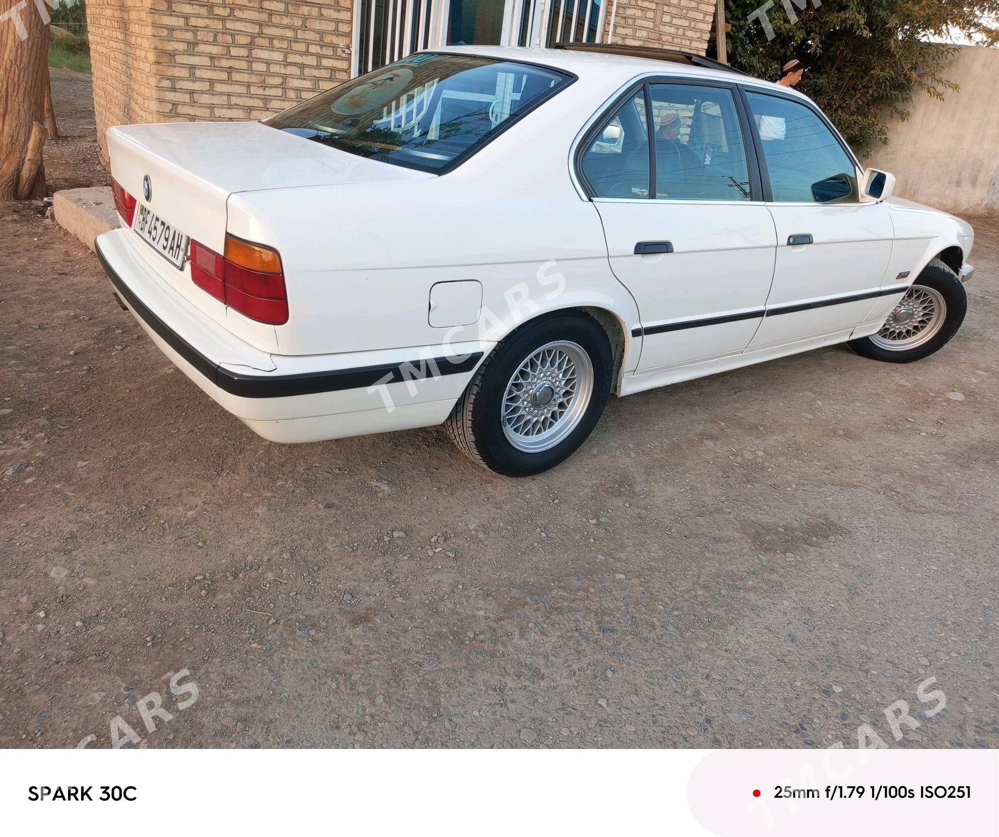 BMW 525 1990 - 60 000 TMT - Бабадайхан - img 3