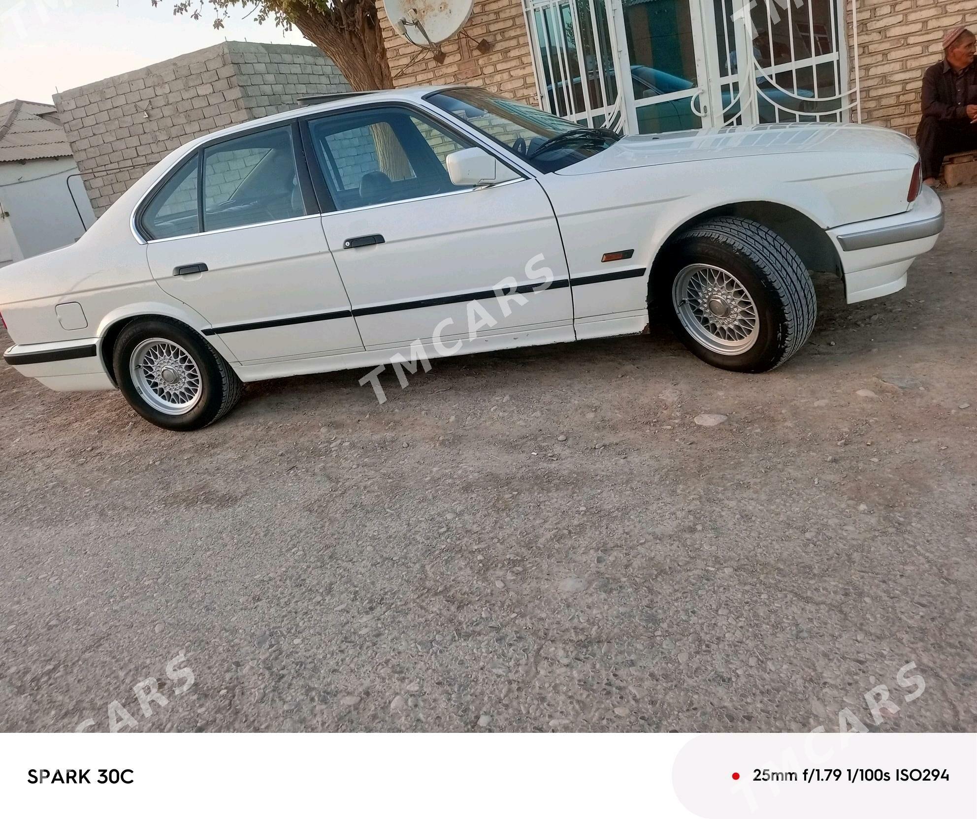 BMW 525 1990 - 60 000 TMT - Бабадайхан - img 4