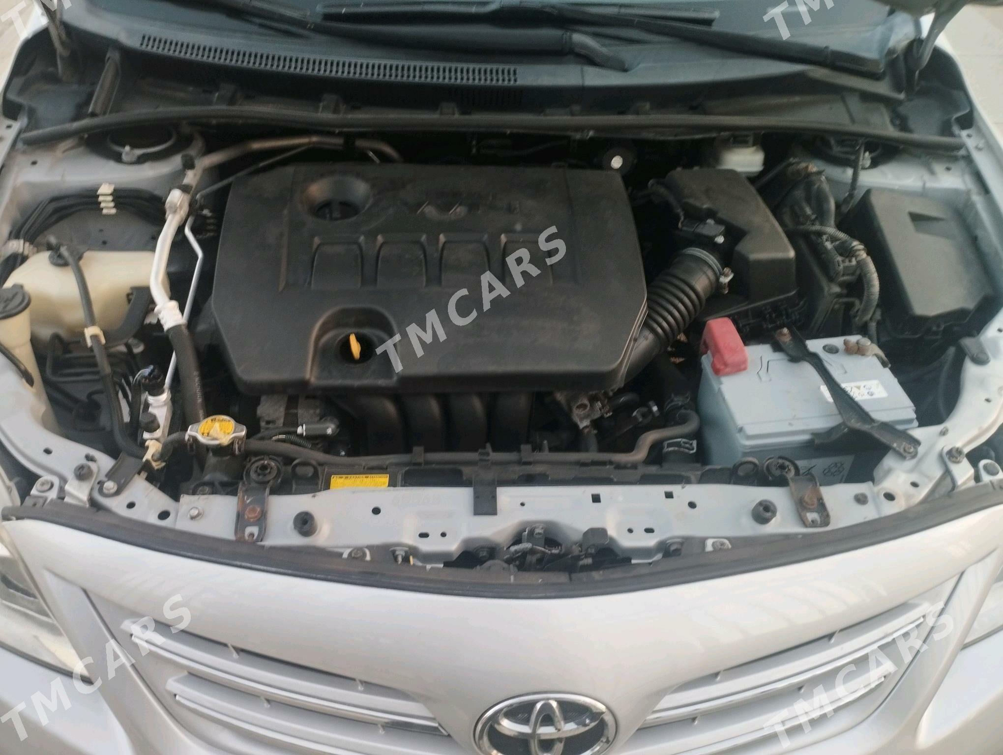 Toyota Corolla 2012 - 165 000 TMT - 6 мкр - img 4
