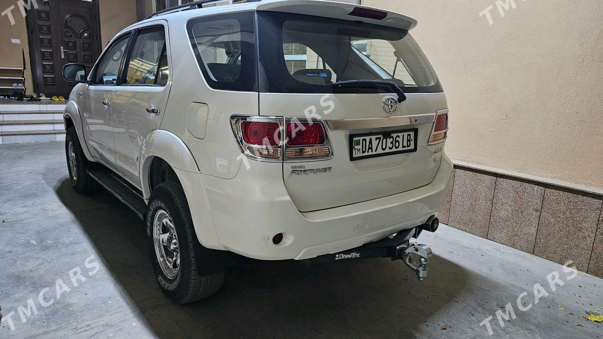 Toyota Fortuner 2008 - 420 000 TMT - Туркменабат - img 6