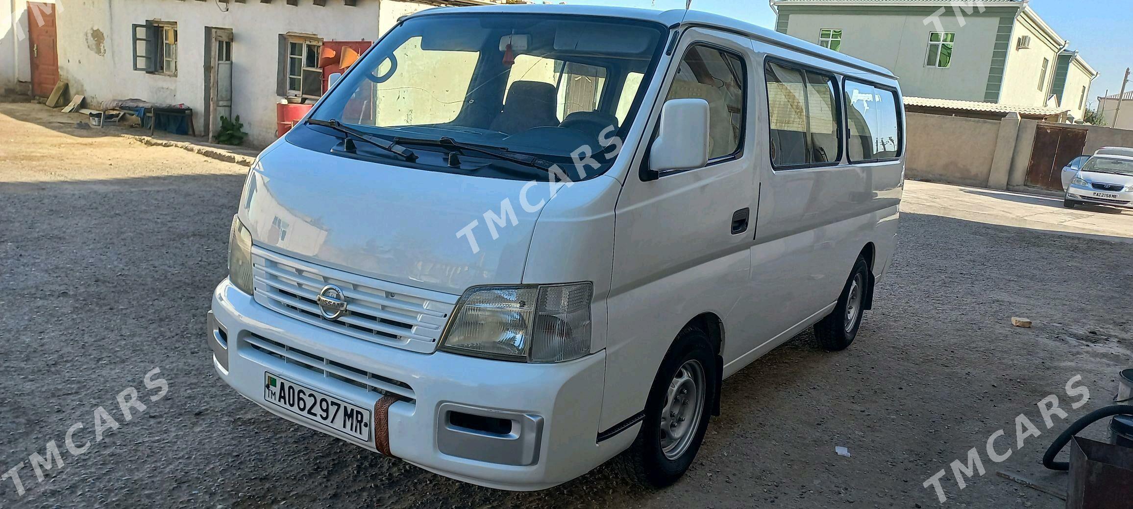 Nissan Urvan 2001 - 130 000 TMT - Mary - img 2