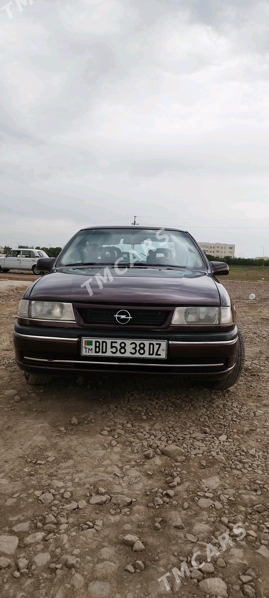 Opel Vectra 1994 - 45 000 TMT - Köneürgenç - img 4
