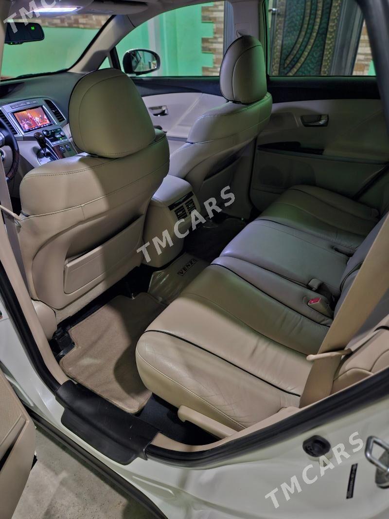 Toyota Venza 2009 - 245 000 TMT - Bäherden - img 10