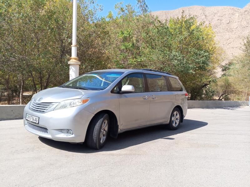 Toyota Sienna 2011 - 285 000 TMT - Ашхабад - img 6