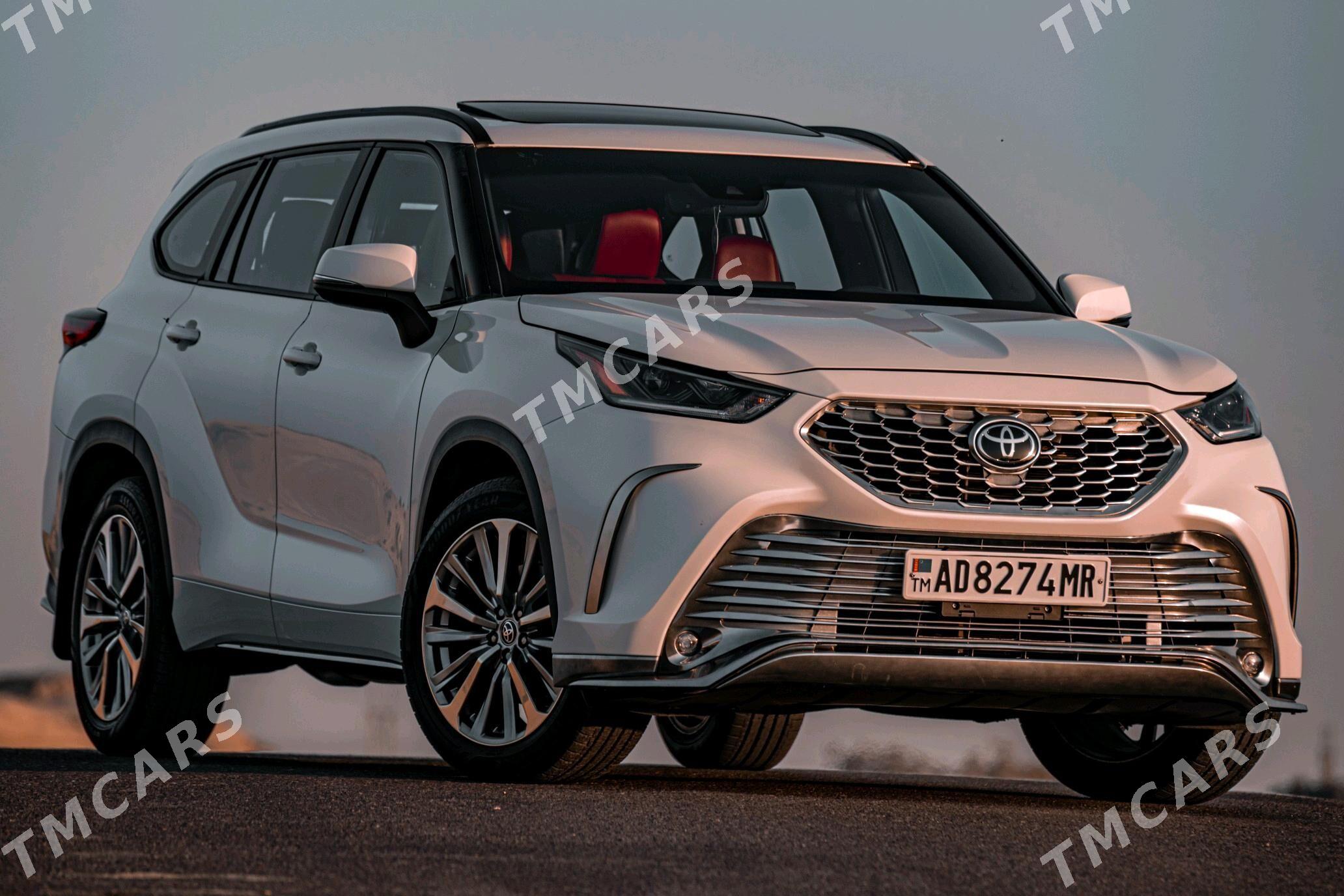 Toyota Highlander 2021 - 530 000 TMT - Байрамали - img 4