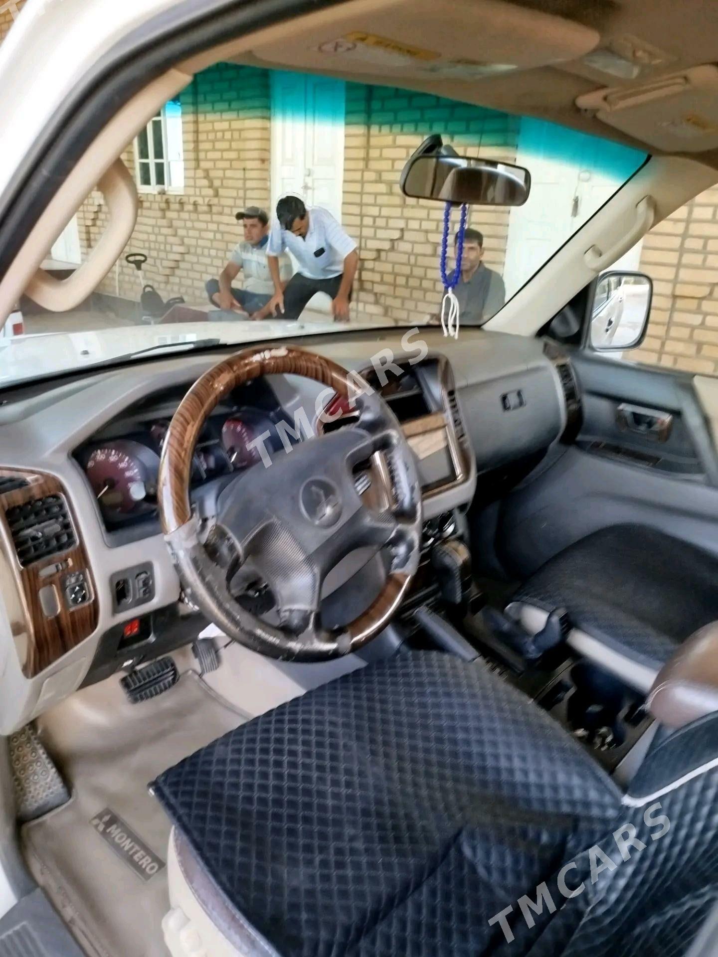 Mitsubishi Pajero 2001 - 130 000 TMT - Ёлётен - img 3