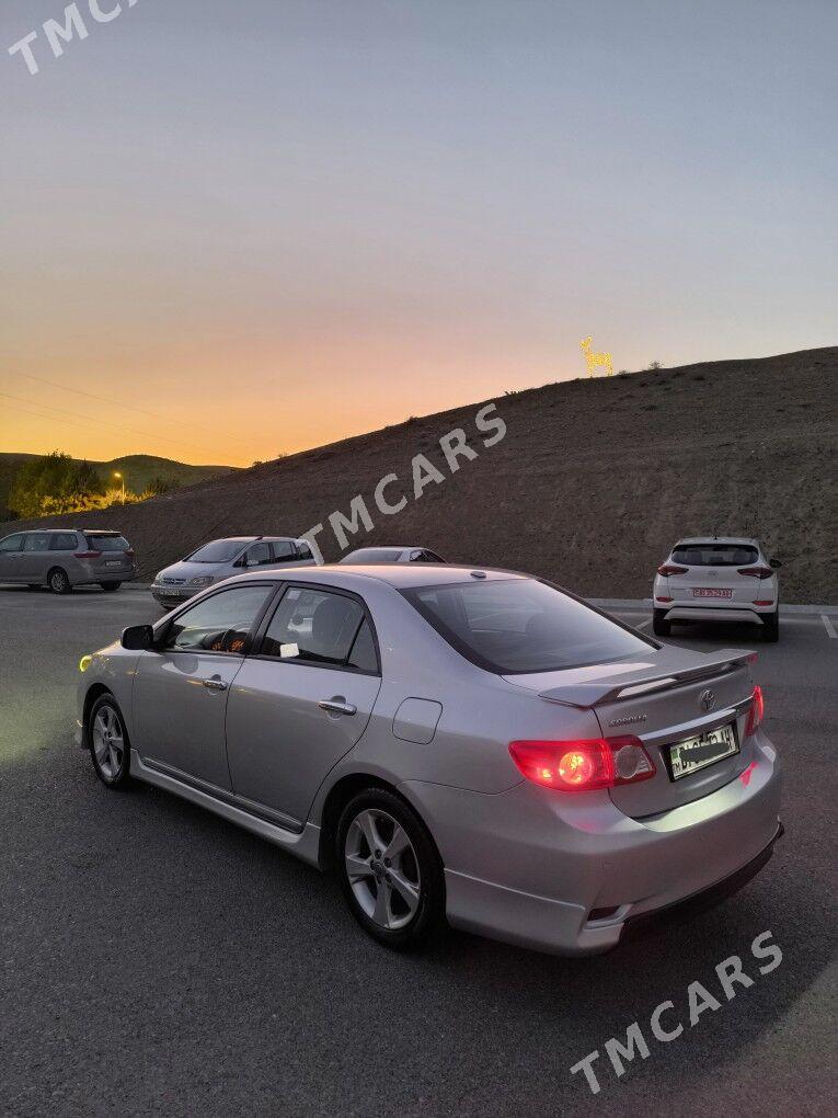 Toyota Corolla 2011 - 185 000 TMT - Гёкдепе - img 3