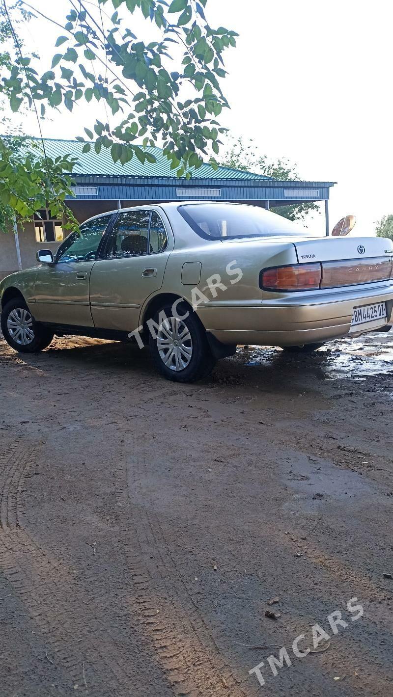 Toyota Camry 1993 - 80 000 TMT - Türkmenbaşy etr. - img 2