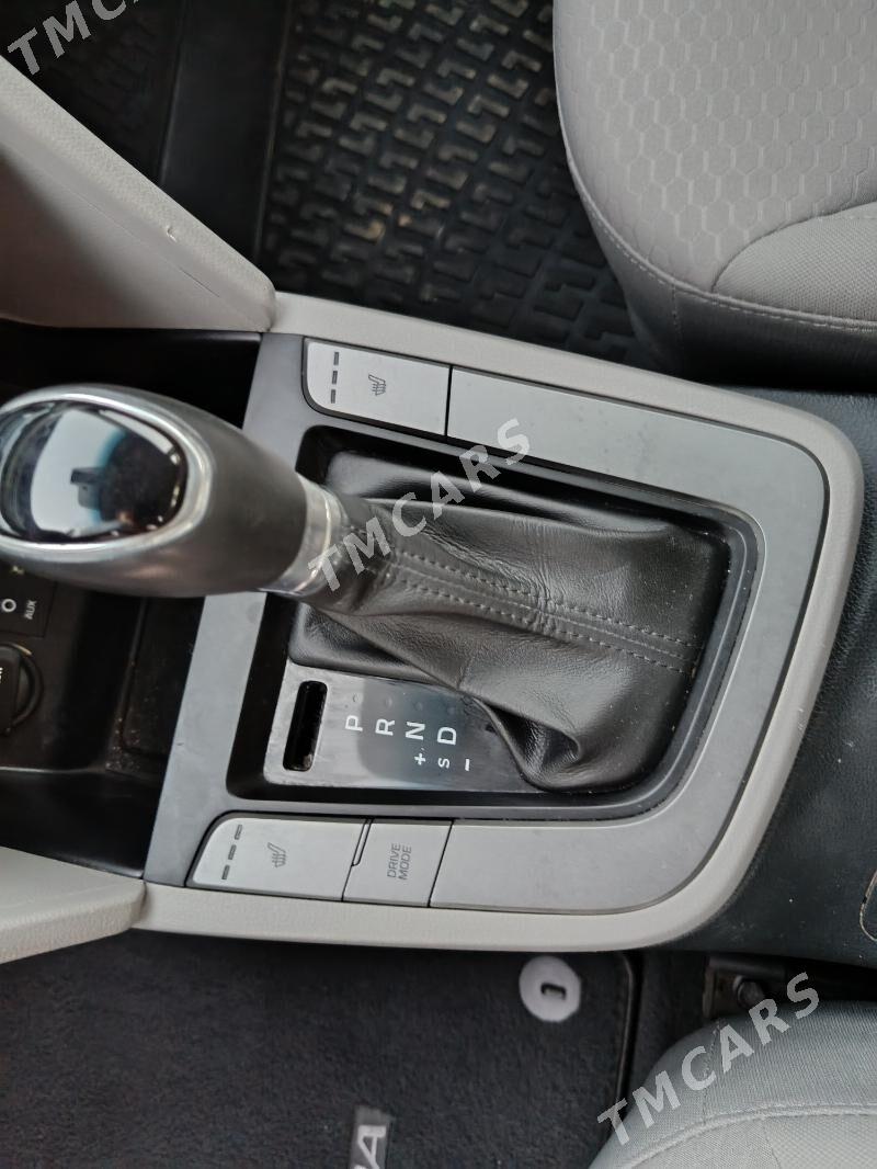 Hyundai Elantra 2019 - 215 000 TMT - Чоганлы - img 4