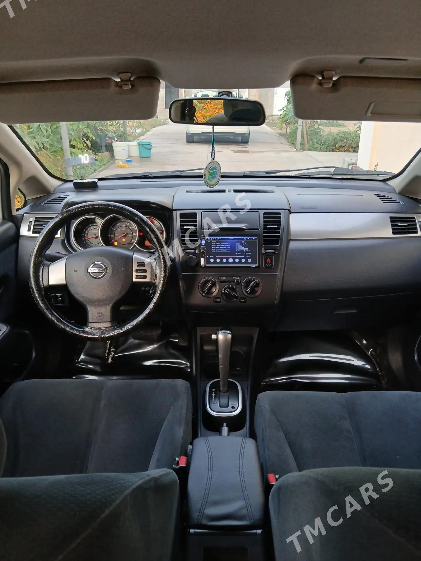 Nissan Versa 2010 - 132 000 TMT - Aşgabat - img 3