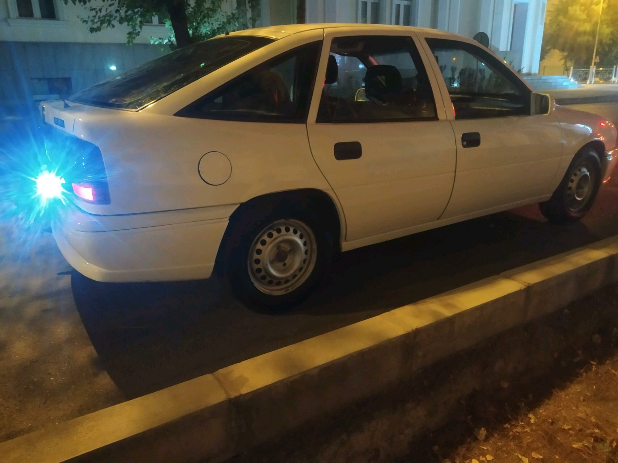 Opel Vectra 1993 - 35 000 TMT - Ашхабад - img 3