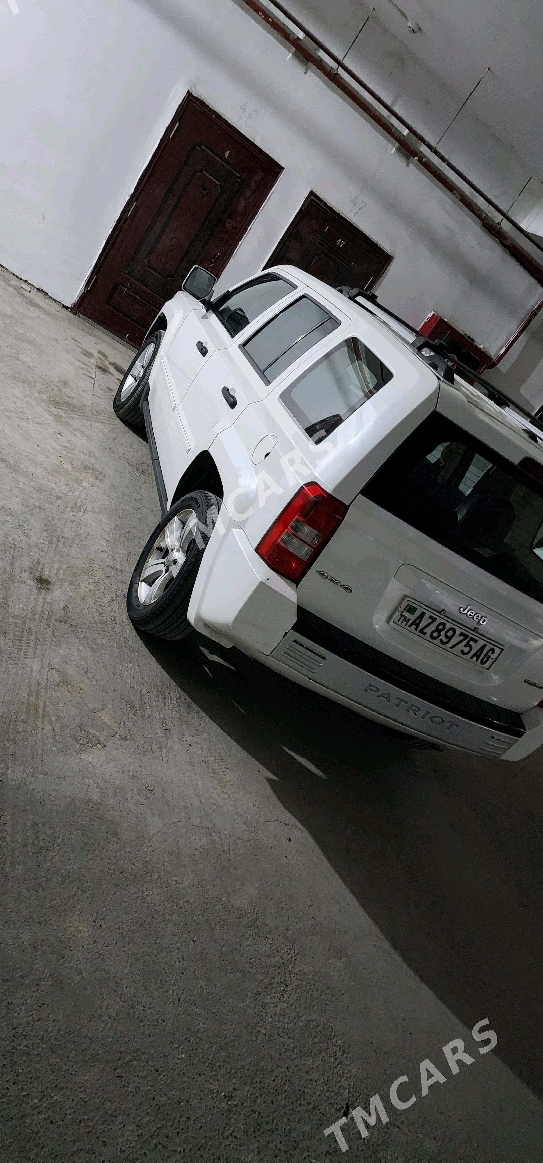 Jeep Patriot 2017 - 210 000 TMT - Podwoýski köç. (Bitarap Türkmenistan şaýoly) - img 4