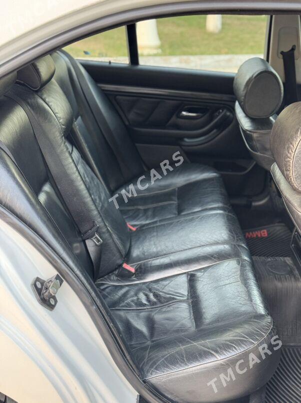 BMW E39 2001 - 105 000 TMT - Balkanabat - img 3