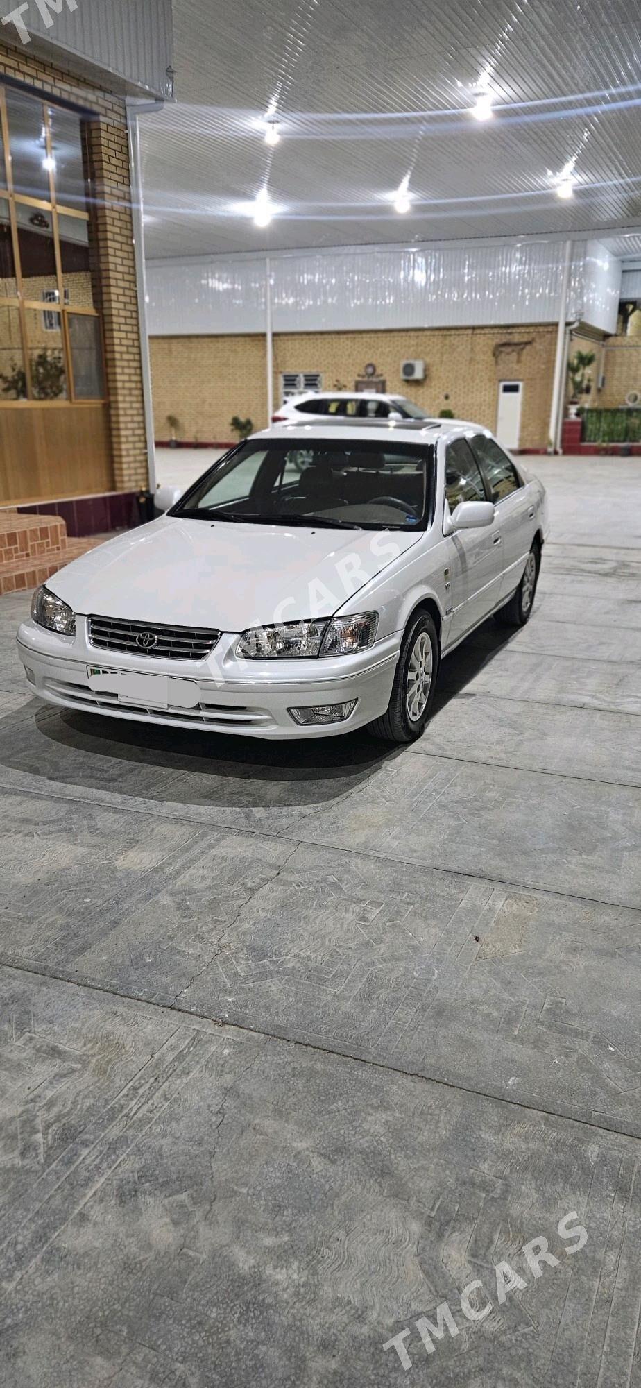 Toyota Camry 2001 - 133 333 TMT - Baýramaly - img 3