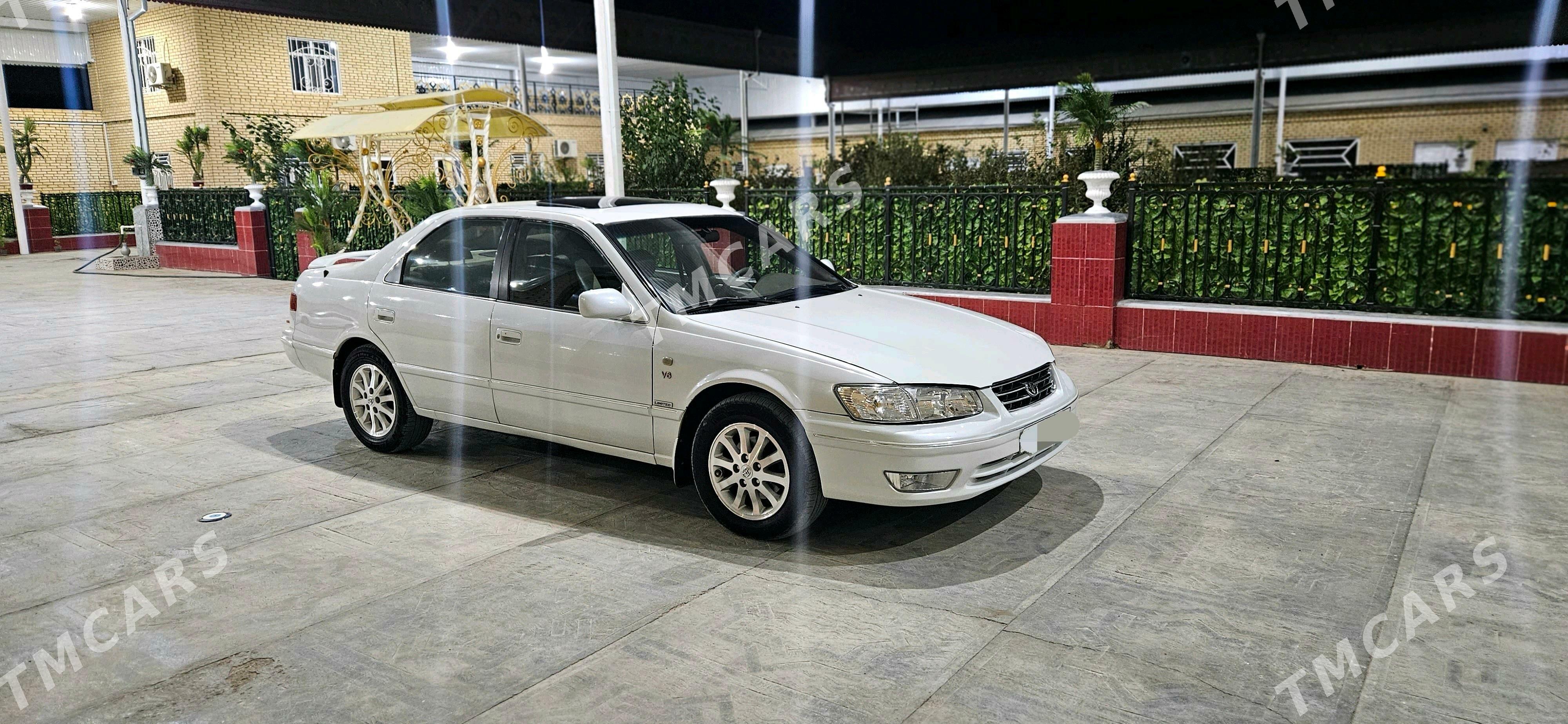 Toyota Camry 2001 - 133 333 TMT - Baýramaly - img 4