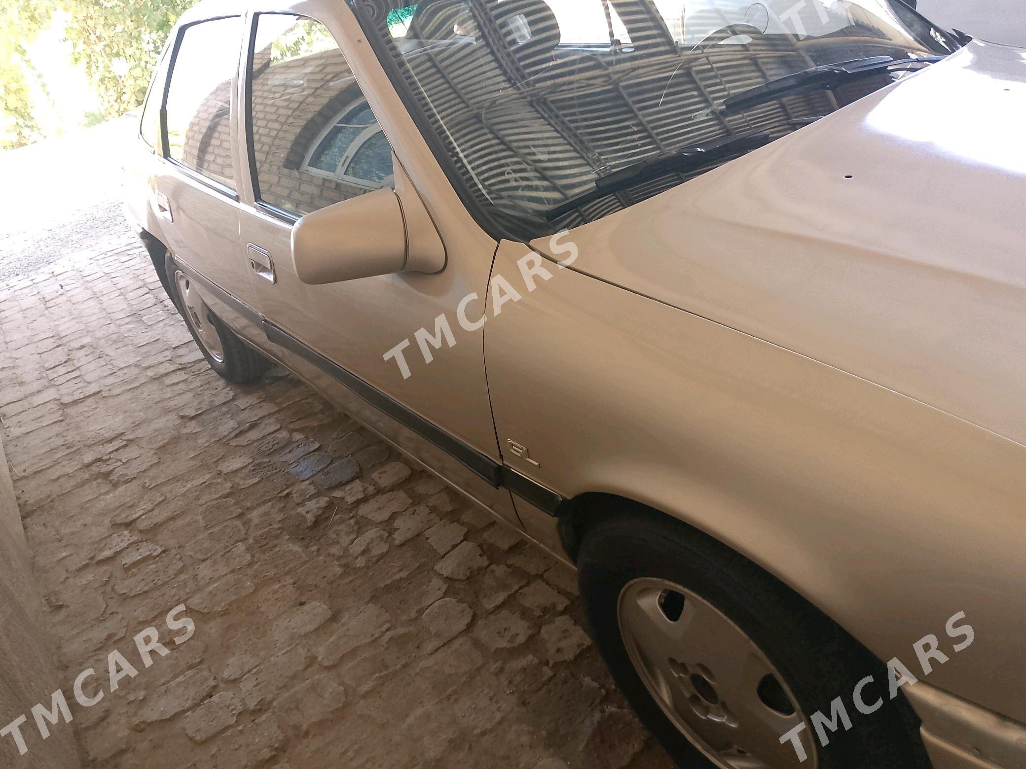 Opel Vectra 1991 - 25 000 TMT - Мары - img 2