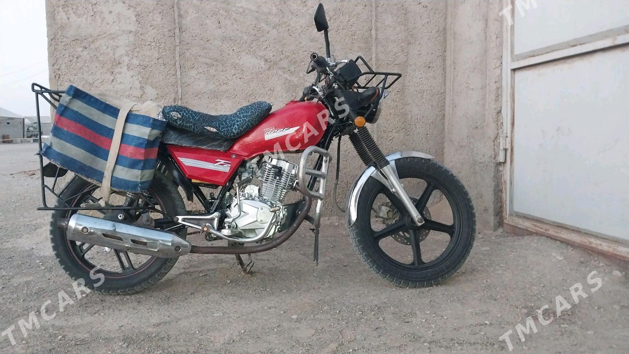 Fekon FK150-8G 2019 - 9 900 TMT - Гумдаг - img 2